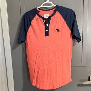 Abercrombie & Fitch Men's Coral and Navy Short Sleeve Henley